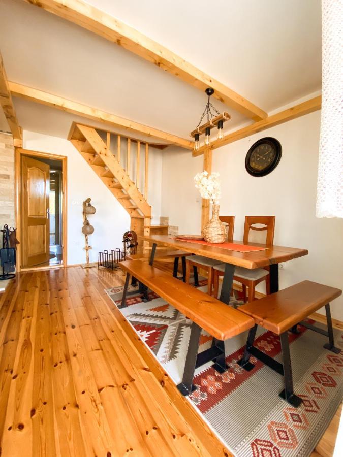 Guest House Sara Žabljak Esterno foto